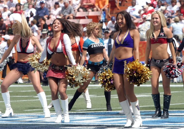 Cheerleaders Show